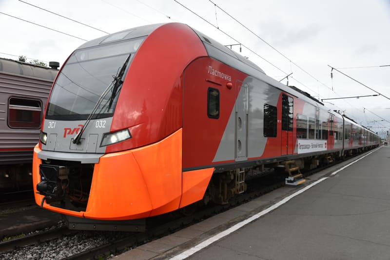 Первые в 2019 году поезда «Ласточки» поступили в Санкт-Петербург