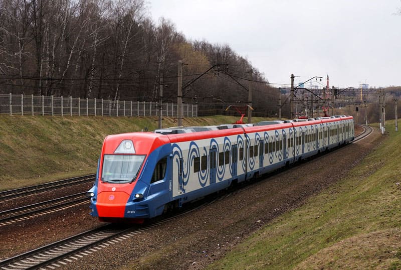 Два первых поезда «Иволга» новой модификации поступили в депо для МЦД